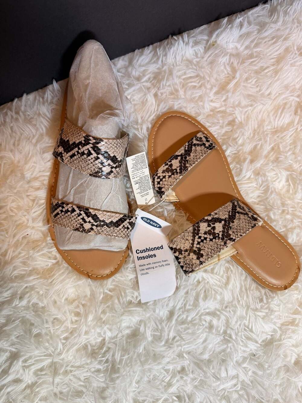 Old Navy Double Strap Slide Sandals Size 8.5 Snakeskin Print Cushioned
